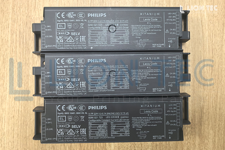 塑料殼UV噴碼機噴印：破解行業(yè)難題，提升標(biāo)識品質(zhì)與穩(wěn)定性